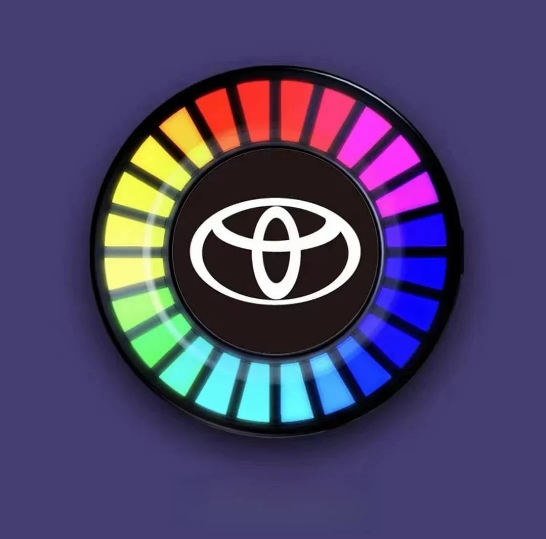 LED-bilbelysning med musikalisk rytm och logotyp (med doftspridare)